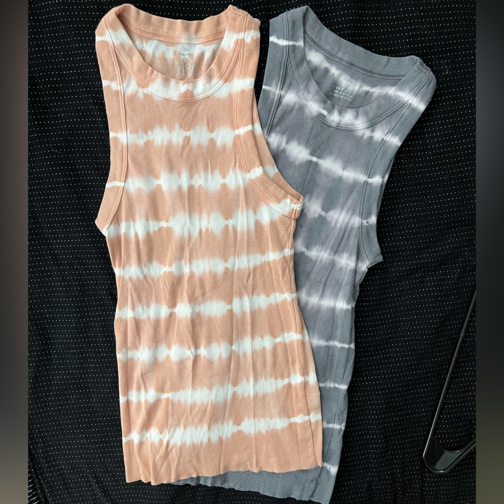Aerie Tank Bundle